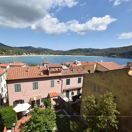 Trilocale Acquamarina - Terrazza Vista Mare, Clima E Posto Auto Marina di Campo